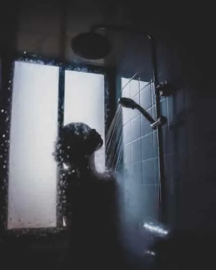 her daily routine. #selfportrait #portrait #moody