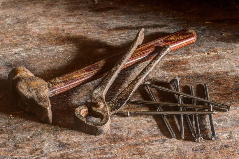 Basic House Construction Tools - Selection And Application